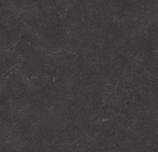 t3707 black hole