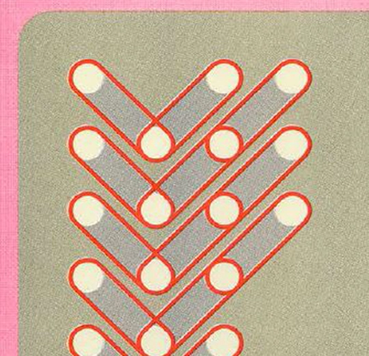 001586FR Composition White Dots