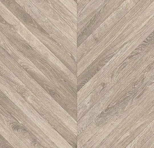 010071E summer chevron