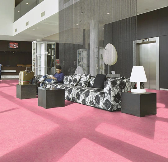 6R3268 Marmoleum Real FR² honey suckle