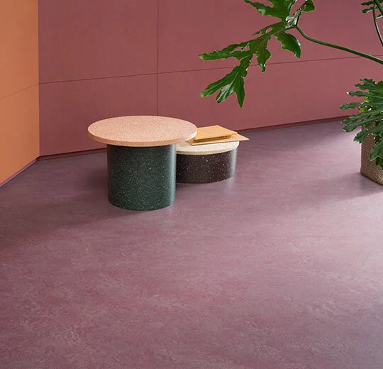 6R3272 Marmoleum Real FR² plum