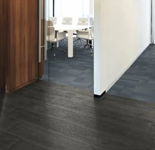 1684 black rustic oak