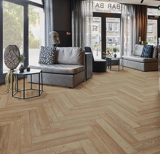 30732 blond large herringbone