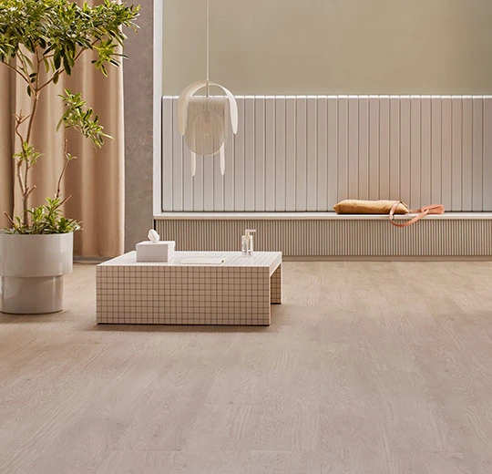 60064CF5 whitewash elegant oak (121.2x18.7 cm)