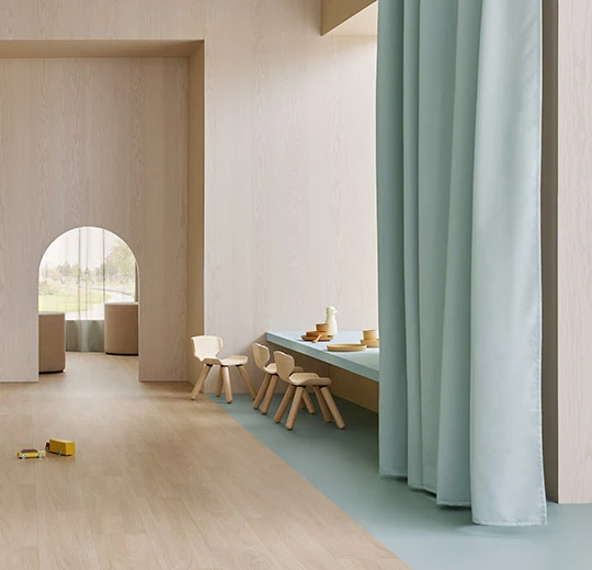 0847UP43C soft blue uni