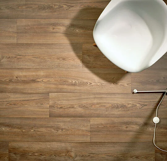 610362 warm chestnut