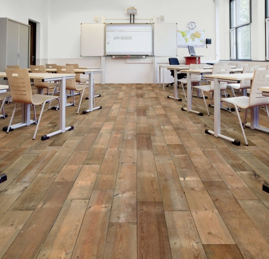 010002FR reclaimed pine